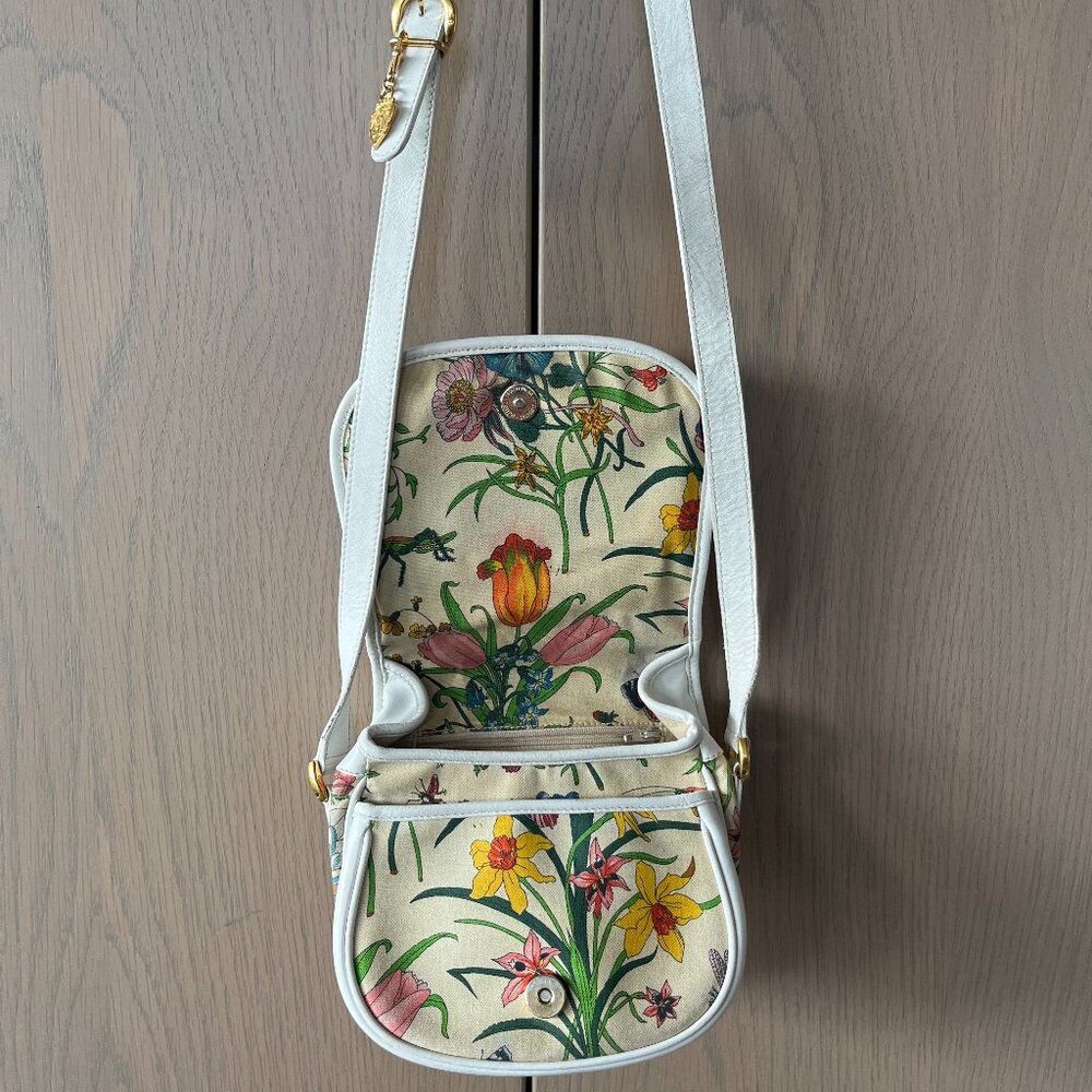 GUCCI Floral Interlocking GG Crossbody Bag